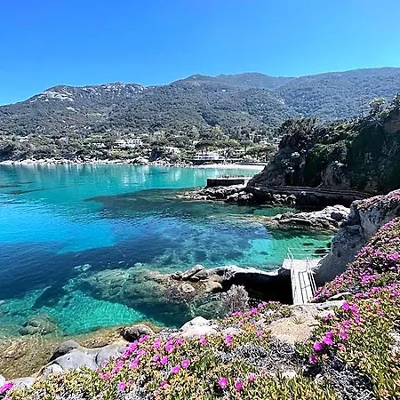 Il Veliero - La Vela Del Veliero Bed & Breakfast SantʼAndrea